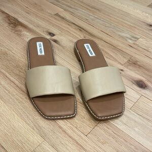 Steve Madden Sandra Tan slide sandals size 9